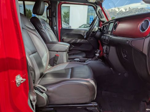 Used 2020 Jeep Gladiator Rubicon AWD/4WD image 33