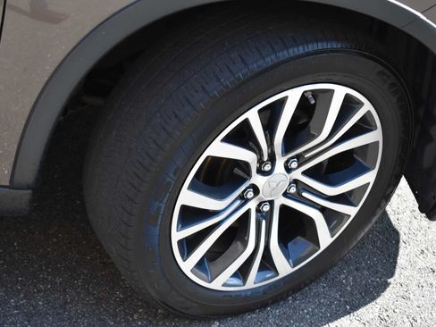 Used 2017 Mitsubishi Outlander SE AWD/4WD image 42
