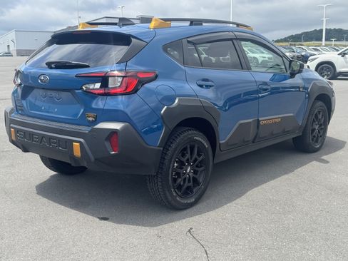 Certified 2024 Subaru Crosstrek 2.5i Wilderness w/ Crosstrek Mirror Package AWD/4WD image 3