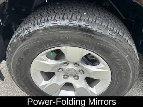 Certified 2023 RAM 1500 Big Horn image 17