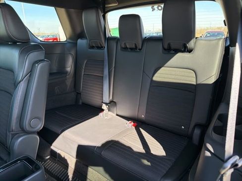 Used 2024 Nissan Pathfinder Rock Creek AWD/4WD image 7