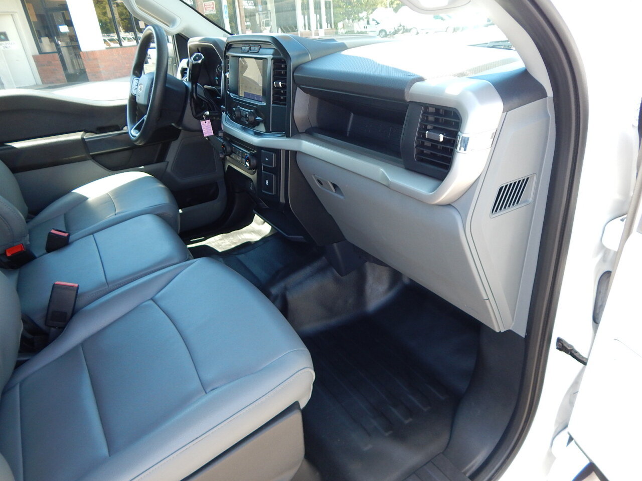 Used 2022 Ford F150 XL w/ Equipment Group 101A High RWD image 18