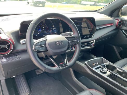 Used 2025 Chevrolet Equinox RS image 22