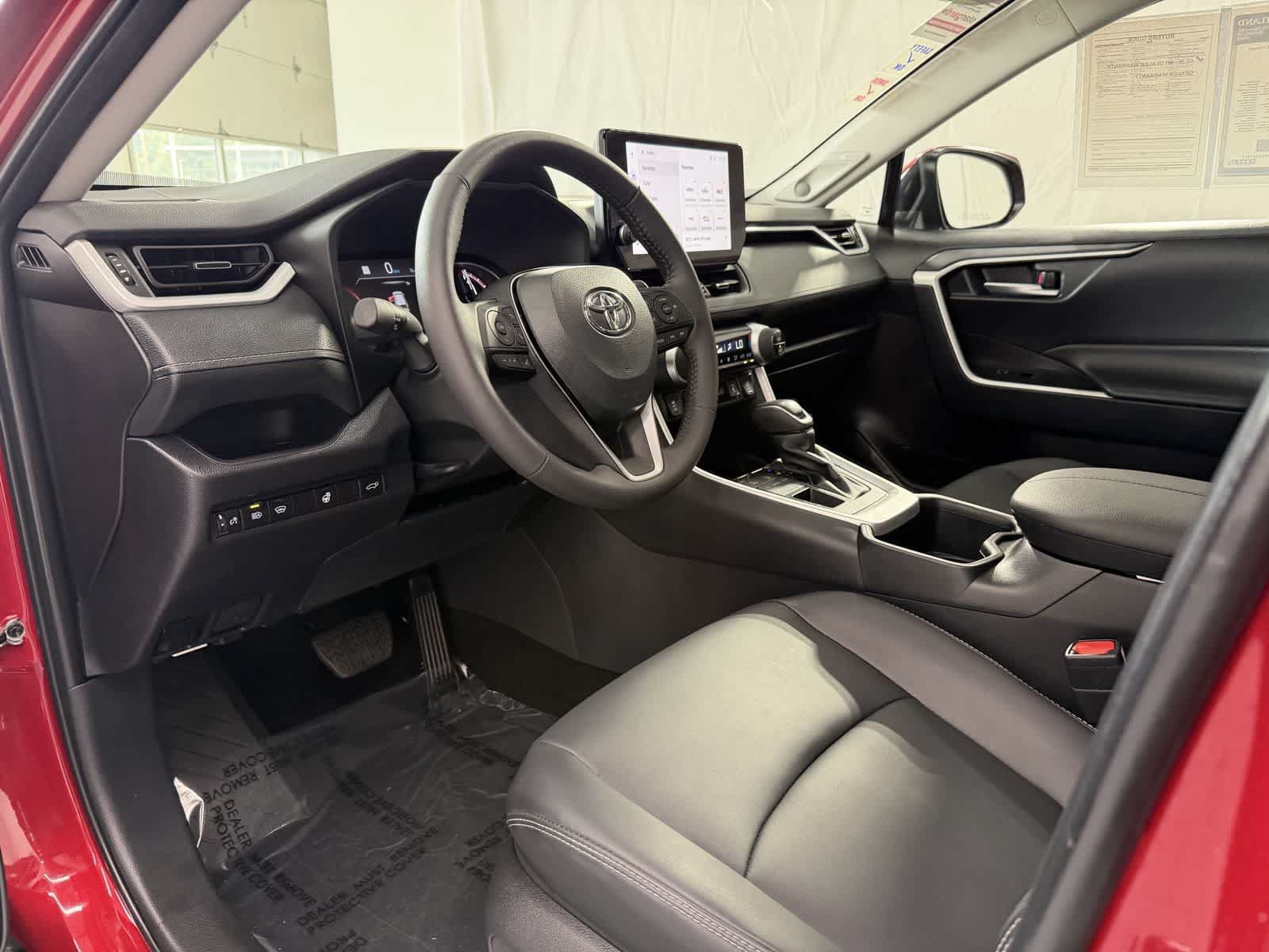 Used 2025 Toyota RAV4 XLE Premium w/ Weather Package AWD/4WD image 9