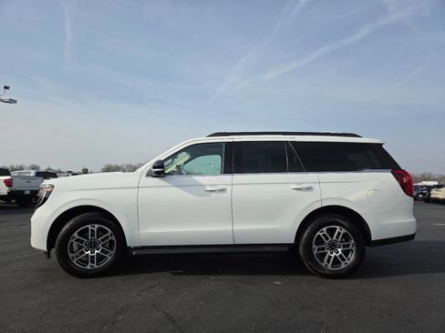 Used 2025 Ford Expedition Active image 14