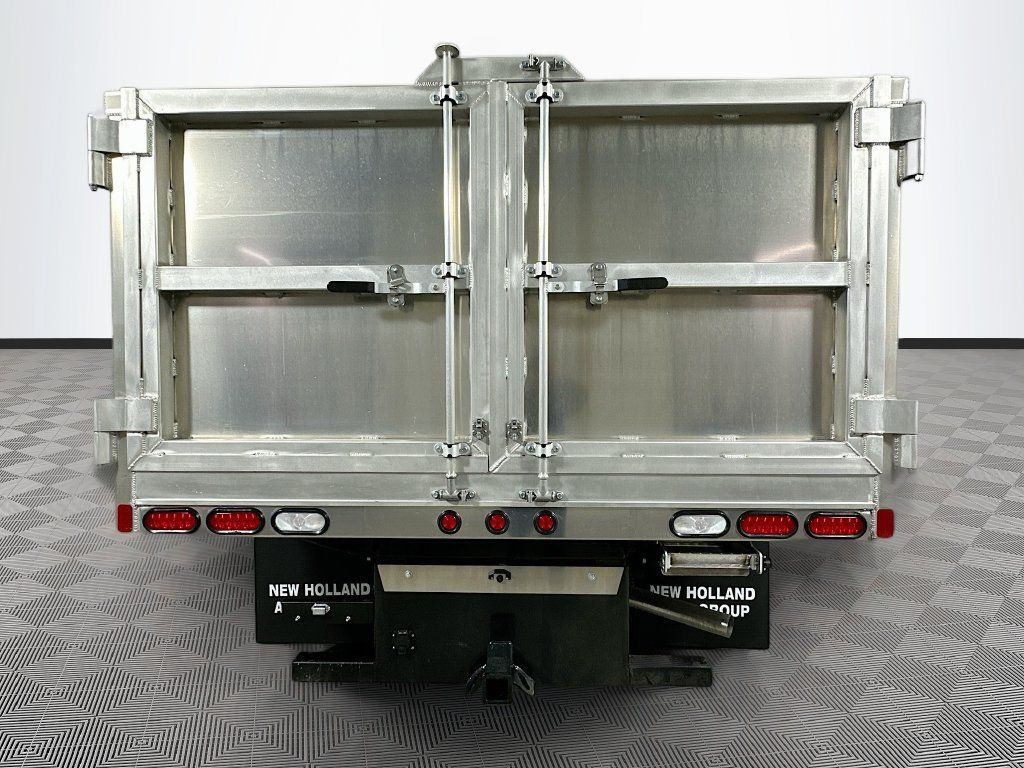 New 2026 Ford F550 4x4 Regular Cab Super Duty image 7