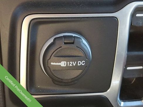 Used 2022 Jeep Wrangler Unlimited Sahara w/ Dual Top Group AWD/4WD image 24
