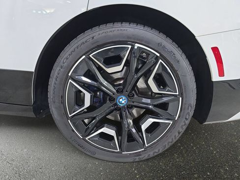 Used 2024 BMW iX M60 AWD/4WD image 31
