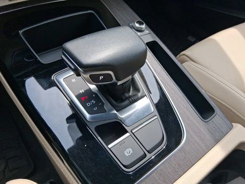 Used 2023 Audi Q5 2.0T Prestige AWD/4WD image 23