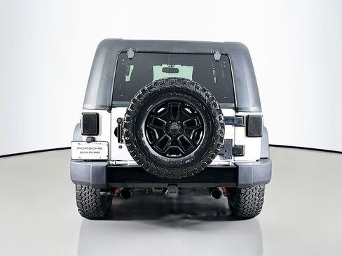 Used 2015 Jeep Wrangler Sport image 10