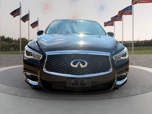 Used 2018 INFINITI QX60 Luxe w/ Premium Plus Package AWD/4WD image 2
