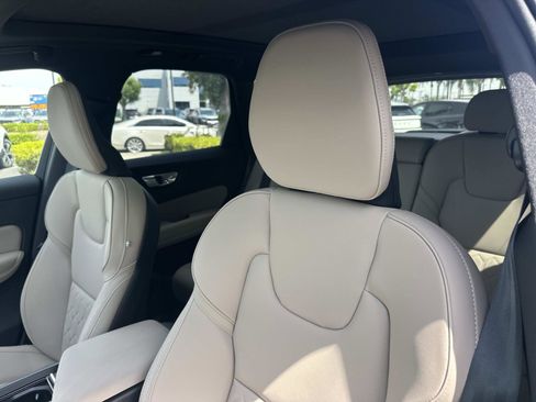 New 2026 Volvo XC60 T8 Plus w/ Protection Package Premier AWD/4WD image 15
