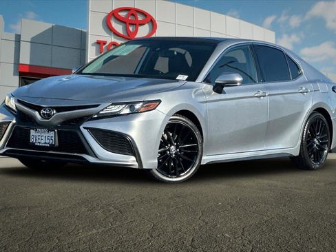 Certified 2021 Toyota Camry XSE FWD image 7