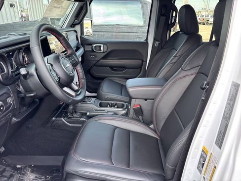 New 2026 Jeep Wrangler Unlimited Rubicon 392 image 18