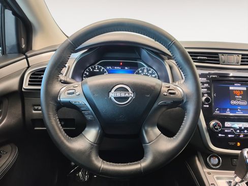 Used 2024 Nissan Murano SV FWD image 14