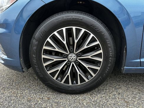 Used 2019 Volkswagen Jetta SE image 11
