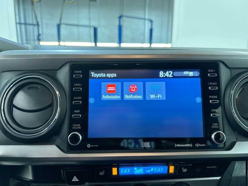 Used 2023 Toyota Tacoma Limited image 25