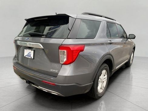 Certified 2023 Ford Explorer XLT w/ Equipment Group 202A image 5