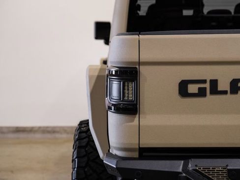 Used 2025 Jeep Gladiator Rubicon w/ Safety Group image 50