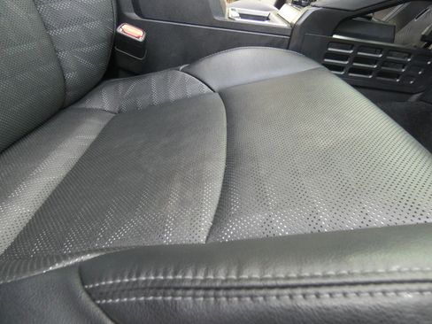 Used 2025 Toyota Tacoma TRD Off-Road w/ TRD Off Road Premium Package image 33