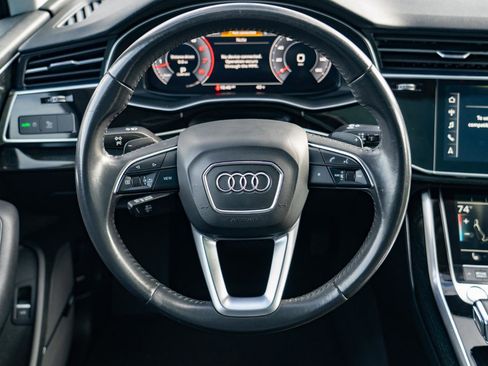Used 2020 Audi Q7 3.0T Premium Plus image 18