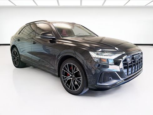 Used 2023 Audi SQ8 Prestige w/ Prestige Package AWD/4WD image 3