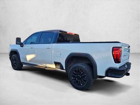Used 2021 GMC Sierra 2500 SLE w/ SLE Convenience Package image 4