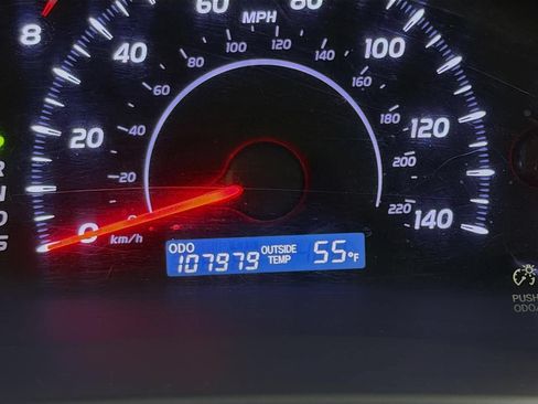 Used 2011 Toyota Camry LE w/ LE Extra-Value Pkg FWD image 41