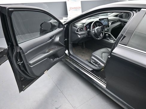 Used 2024 Toyota Camry XSE image 18
