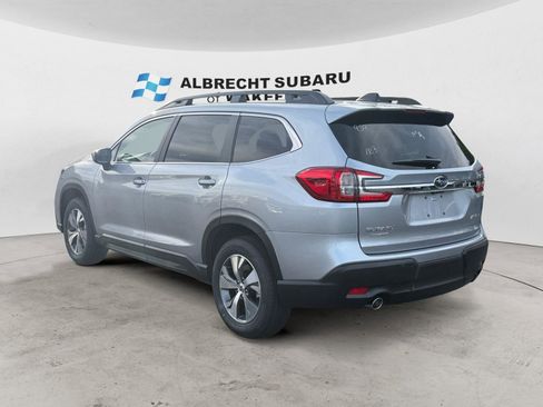 New 2025 Subaru Ascent Premium image 3