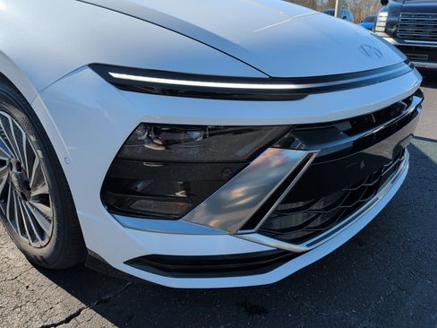 New 2026 Hyundai Sonata Limited image 24