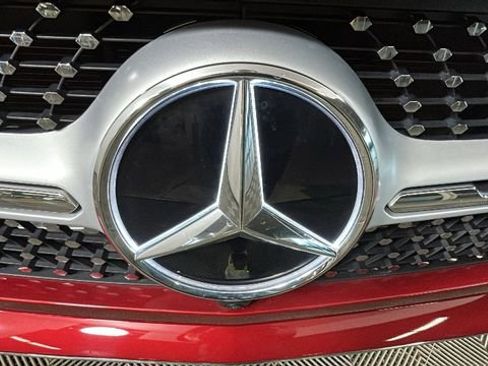 Used 2022 Mercedes-Benz GLC 300 4MATIC Coupe w/ AMG Line image 9