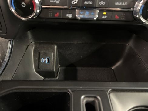 Certified 2022 Ford F150 XLT w/ Equipment Group 302A High image 14