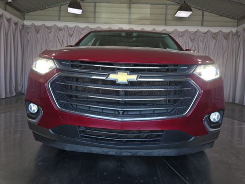 Used 2021 Chevrolet Traverse LT w/ LT Premium Package AWD/4WD image 11