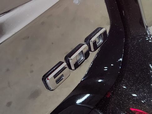 Used 2021 Cadillac Escalade Premium Luxury Platinum image 26