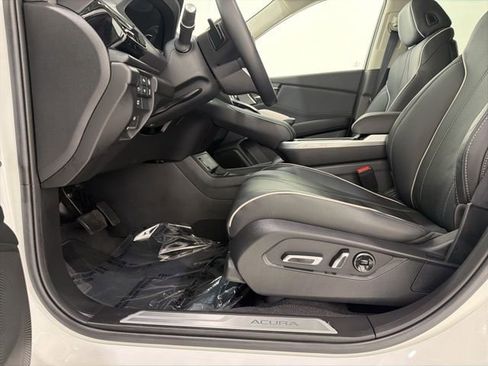 Certified 2025 Acura RDX SH-AWD w/ Advance Package image 14