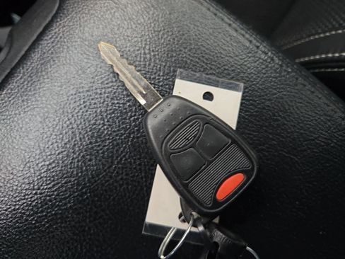 Used 2015 Jeep Wrangler Unlimited Sahara AWD/4WD image 32