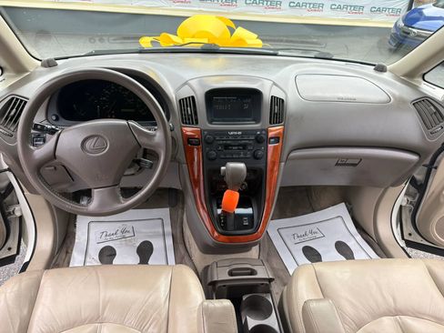Used 2000 Lexus RX 300 FWD image 18