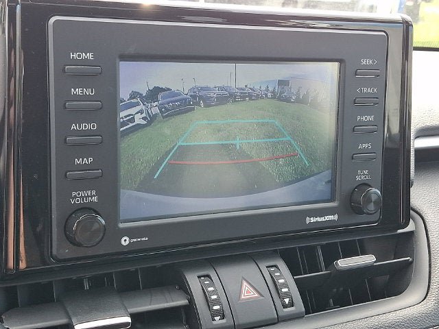 Used 2021 Toyota RAV4 XLE Premium AWD/4WD image 18