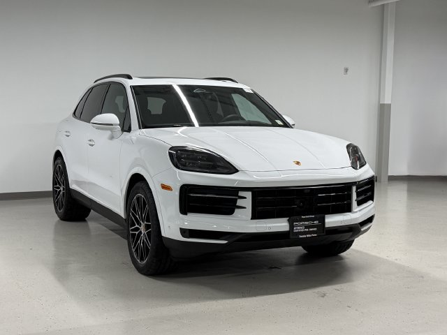 Certified 2026 Porsche Cayenne AWD/4WD image 6