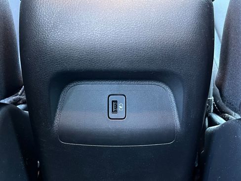 Used 2024 Nissan Sentra SV image 35