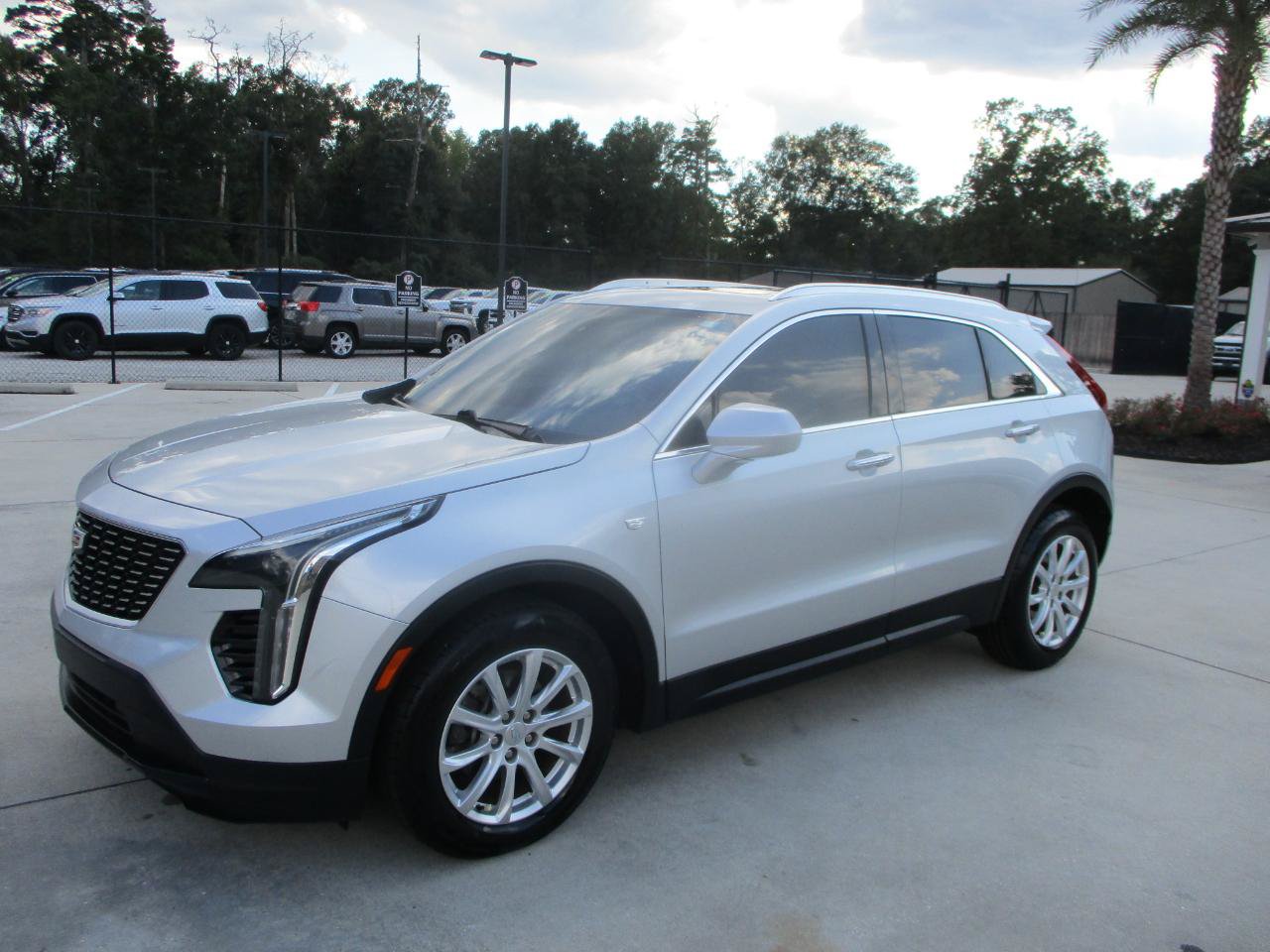 Used 2019 Cadillac XT4 Luxury FWD image 23