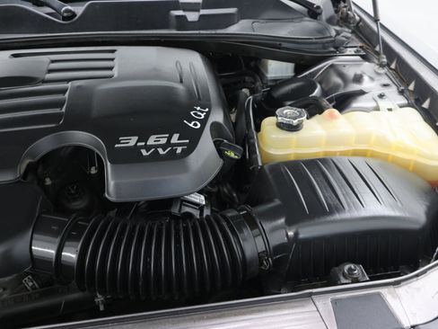 Used 2018 Dodge Challenger GT AWD/4WD image 18