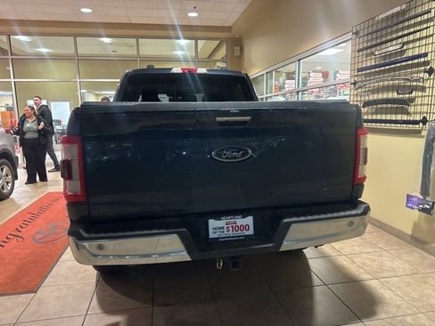 Used 2021 Ford F150 Lariat w/ Max Trailer Tow Package image 11