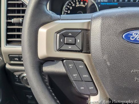 Used 2020 Ford F150 Lariat w/ Equipment Group 502A Luxury AWD/4WD image 15