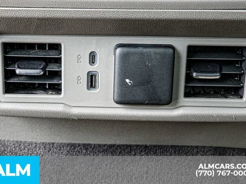 Used 2025 Chevrolet Silverado 1500 LT RWD image 52