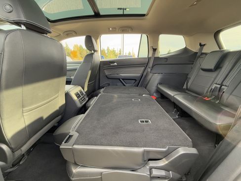 Used 2023 Volkswagen Atlas SEL image 34