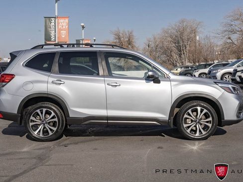 Used 2021 Subaru Forester Limited image 17