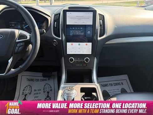 Used 2024 Ford Edge SEL w/ Convenience Package AWD/4WD image 15