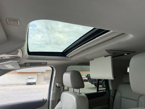 Used 2016 GMC Yukon SLT w/ Open Road Package image 13